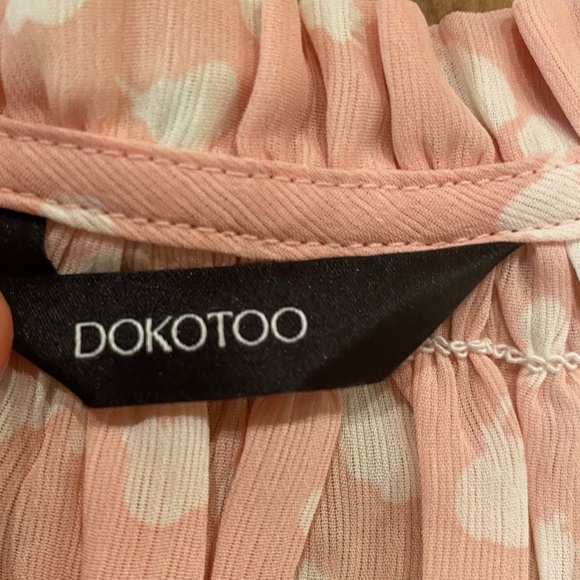 Dokotoo Blouse—S - Picture 2 of 5
